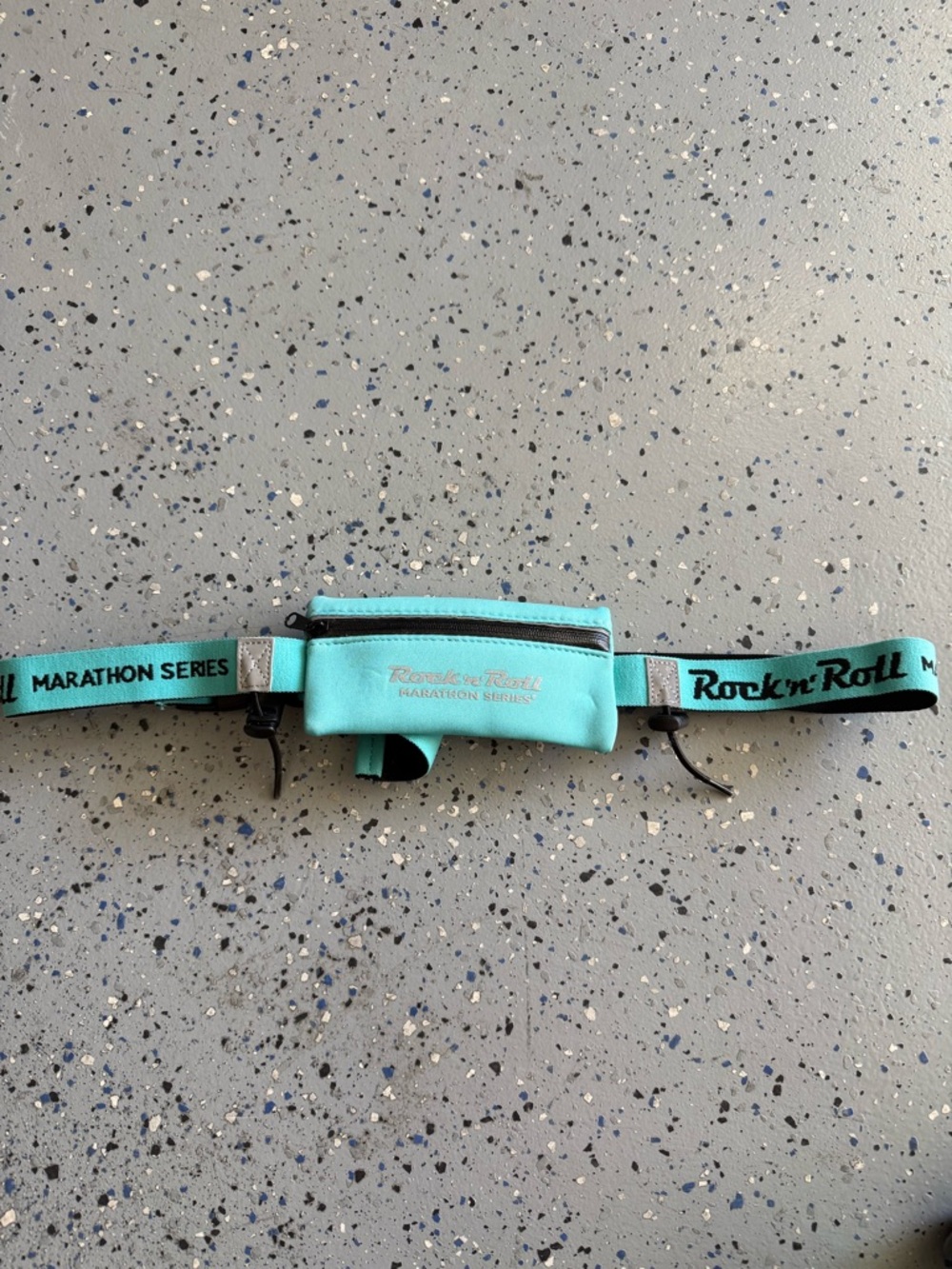 NWOT Teal Running Belt